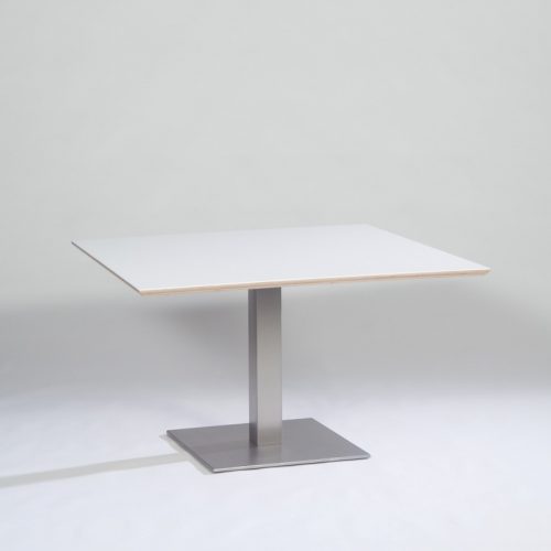 Metaform Carre eettafel