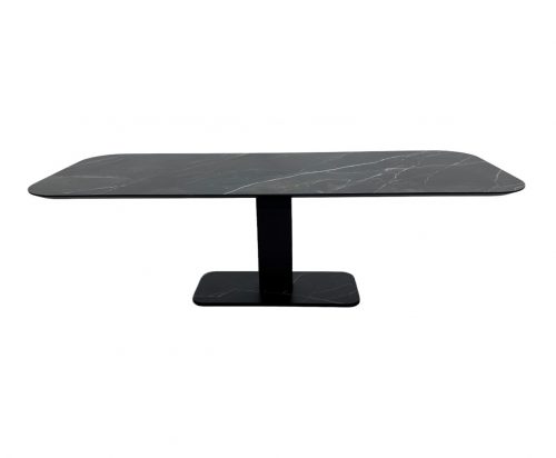 Metaform Carre eettafel met radius