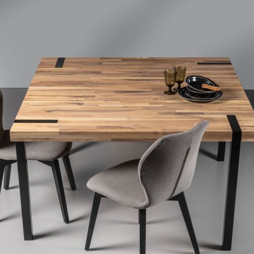 Interstar eettafel Molenwiek